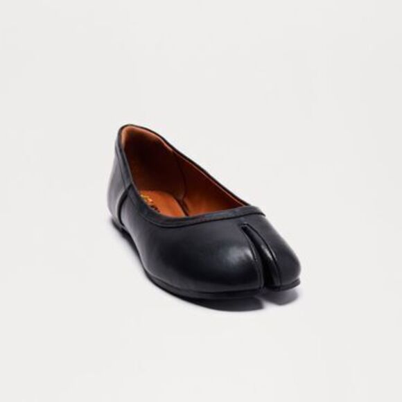 Merlin Tabi Flats - Black - 7.5 - Picture 1 of 1